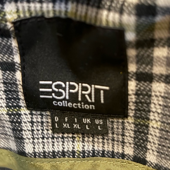 Esprit coat - Picture 3 of 3